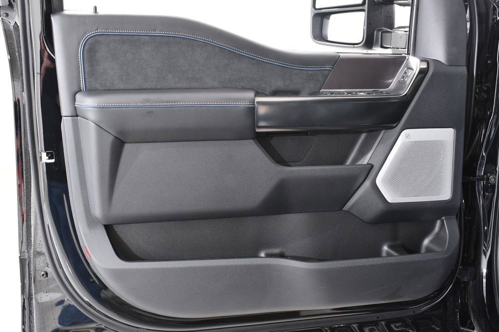 New 2026 Ford F250 Platinum image 25