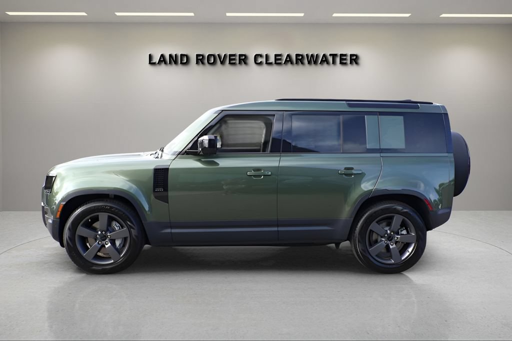 Used 2026 Land Rover Defender 110 S AWD/4WD image 2
