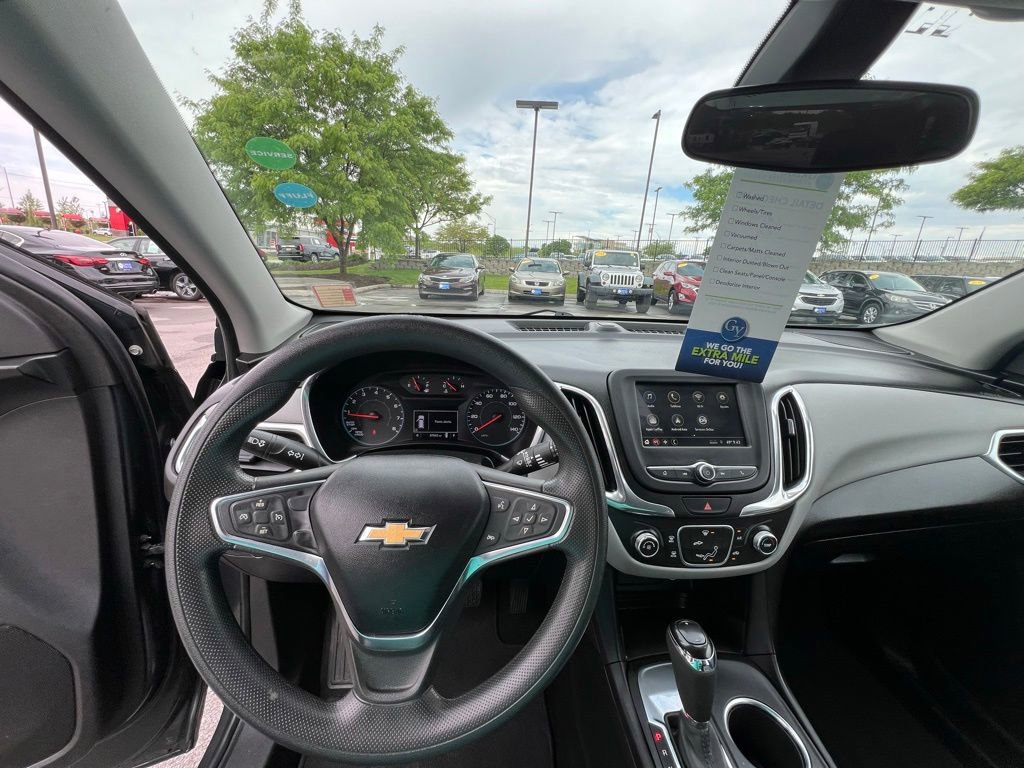 Used 2019 Chevrolet Equinox LS w/ LPO, Cargo Package FWD image 35