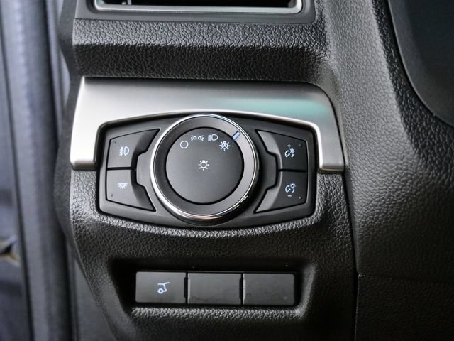 Certified 2018 Ford Explorer XLT w/ Equipment Group 202A AWD/4WD image 19
