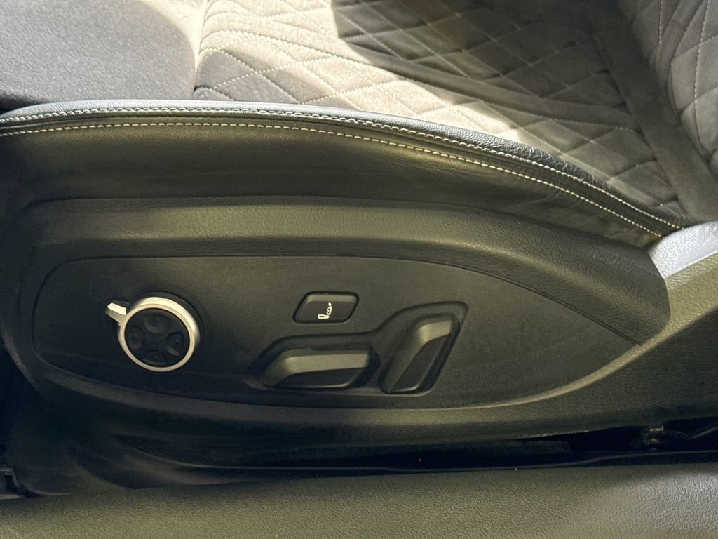 Used 2023 Audi S5 Premium Plus image 16