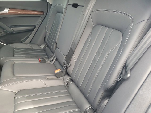 Used 2023 Audi Q5 2.0T Premium w/ Convenience Package image 15