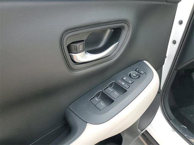 New 2025 Honda HR-V LX image 11