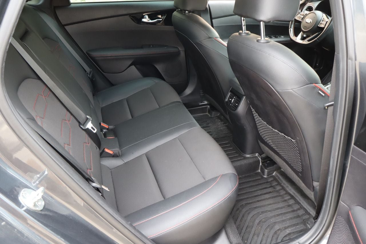 Used 2021 Kia Forte GT w/ GT2 Package FWD image 17