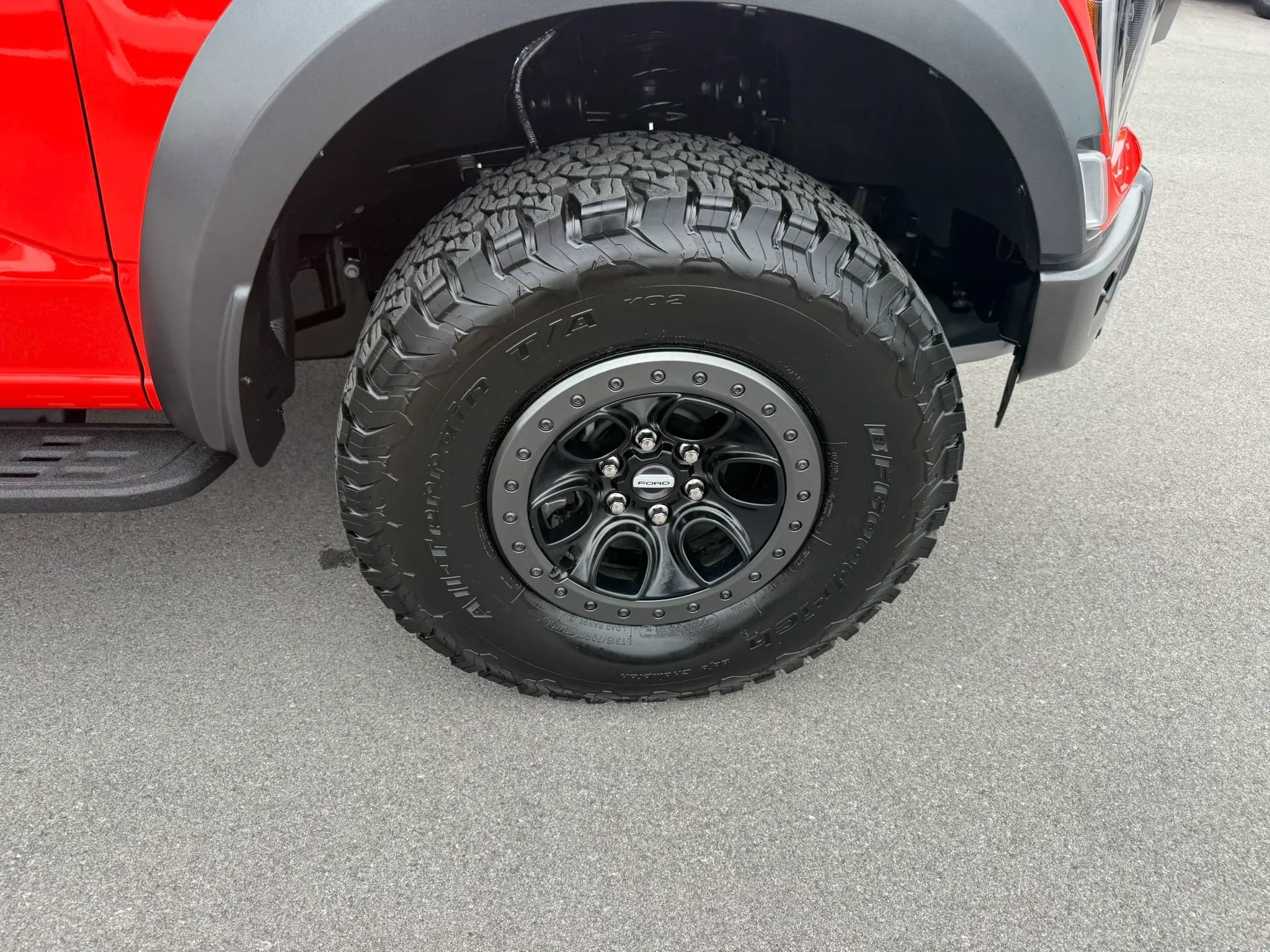 Used 2022 Ford F150 Raptor w/ Equipment Group 801A High AWD/4WD image 21