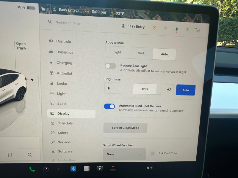 Used 2025 Tesla Model Y Long Range image 47