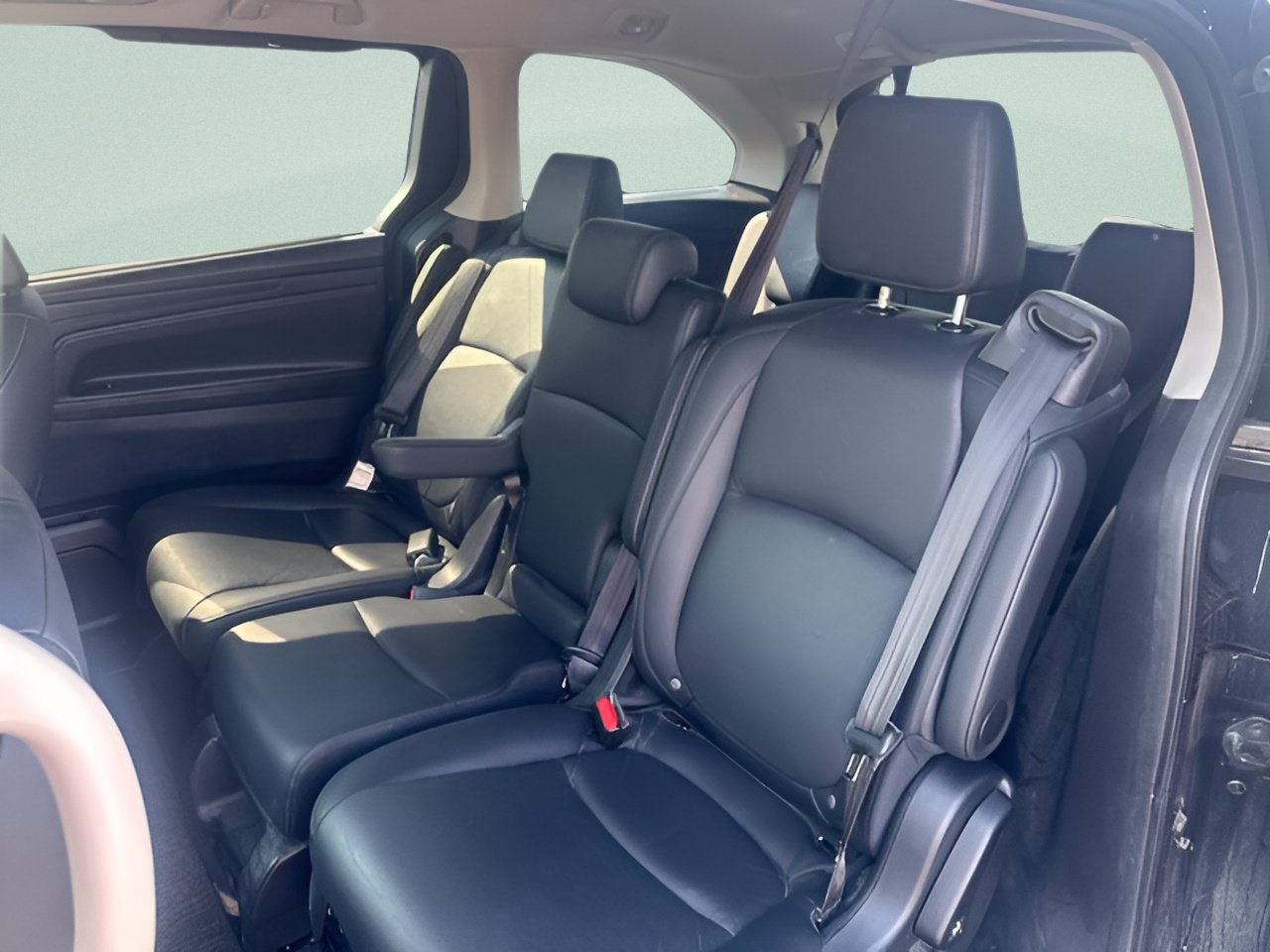 Used 2025 Honda Odyssey EX-L image 13