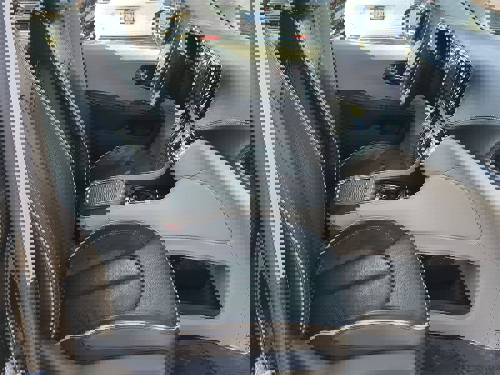 Used 2023 Chrysler Pacifica Limited image 30