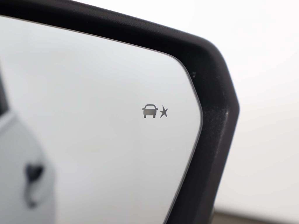 Used 2022 Chevrolet Equinox LT FWD image 37