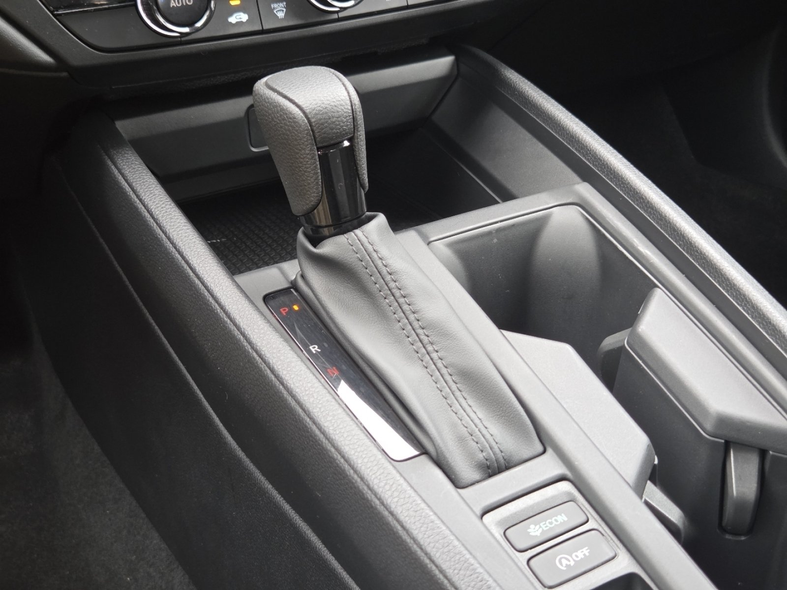 Certified 2025 Honda Accord LX image 30