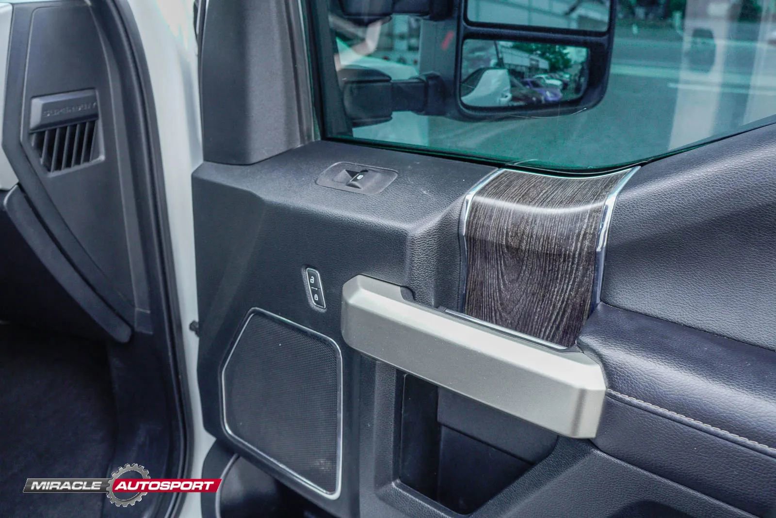 Used 2021 Ford F250 Lariat AWD/4WD image 31