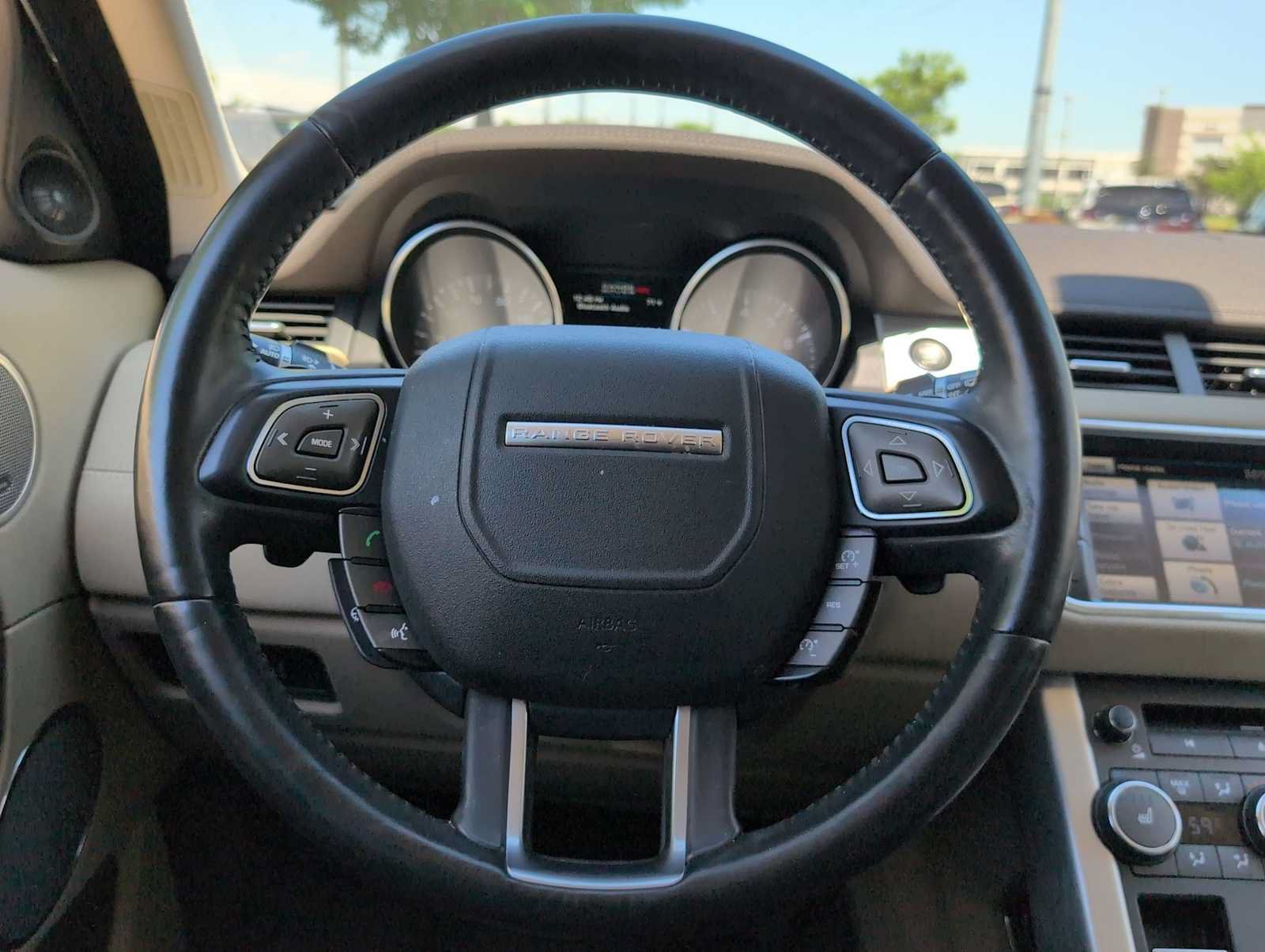 Used 2013 Land Rover Range Rover Evoque Pure Premium AWD/4WD image 22