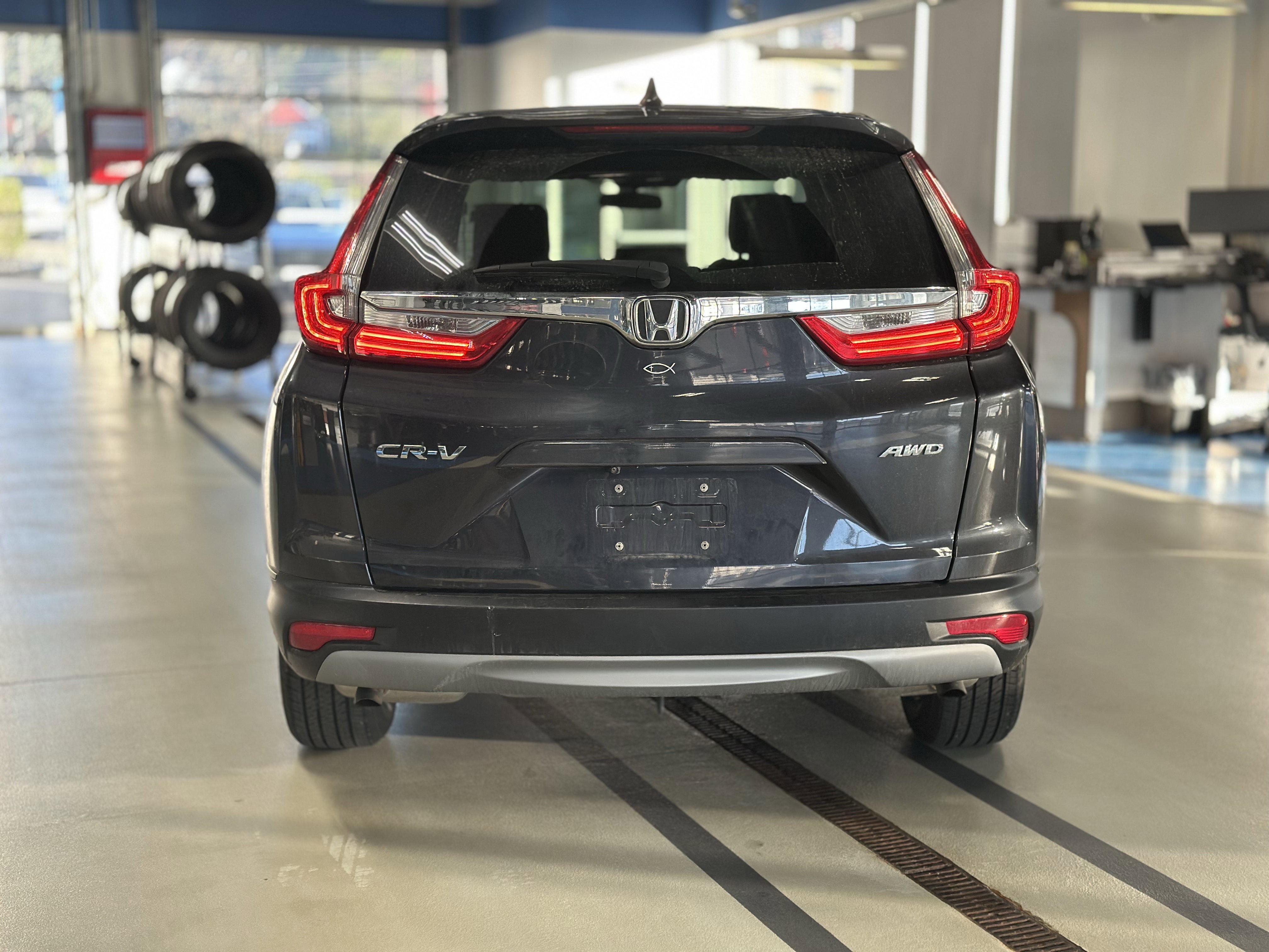 Used 2019 Honda CR-V EX image 6