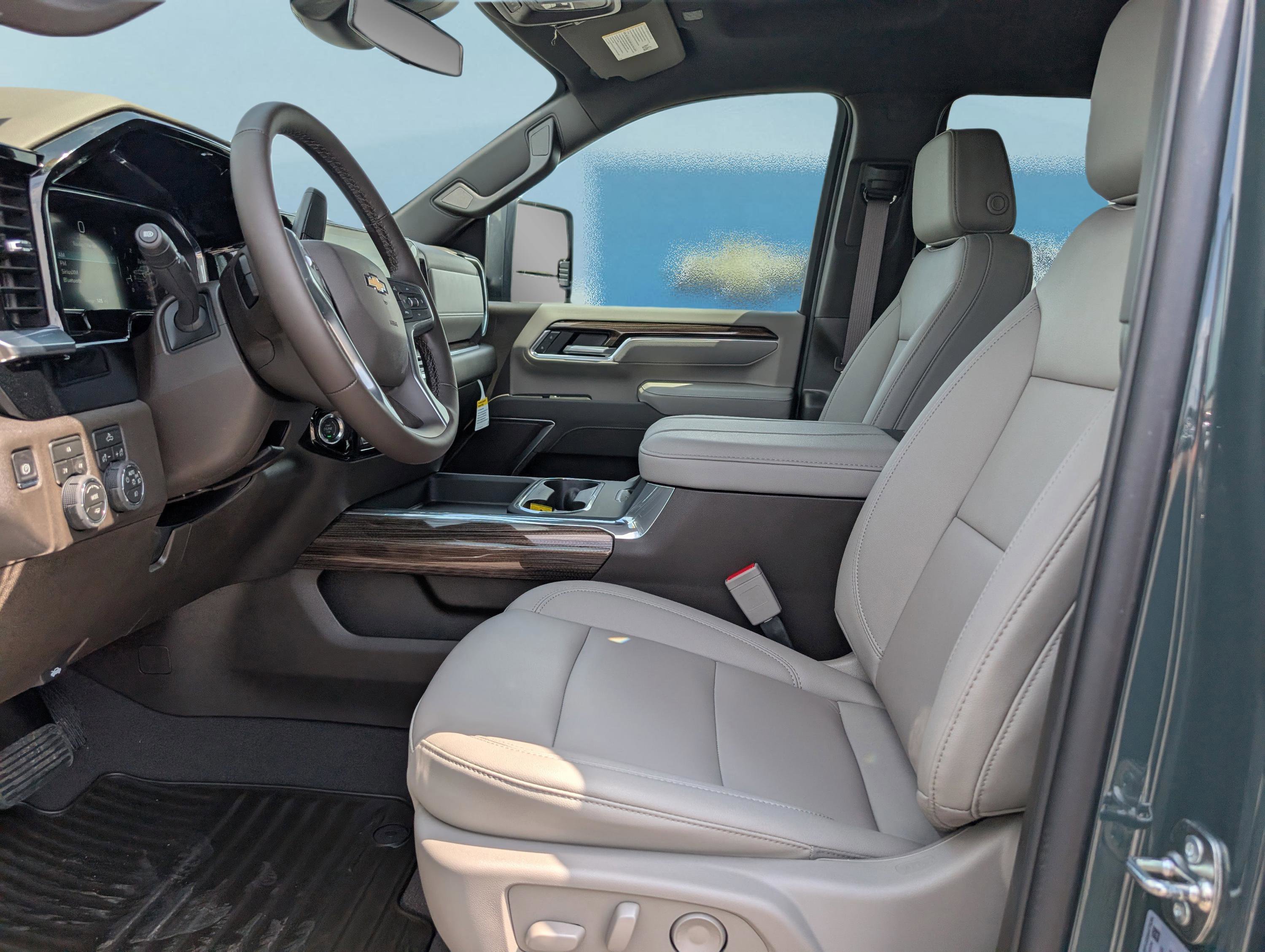 New 2026 Chevrolet Silverado 2500 LT AWD/4WD image 17