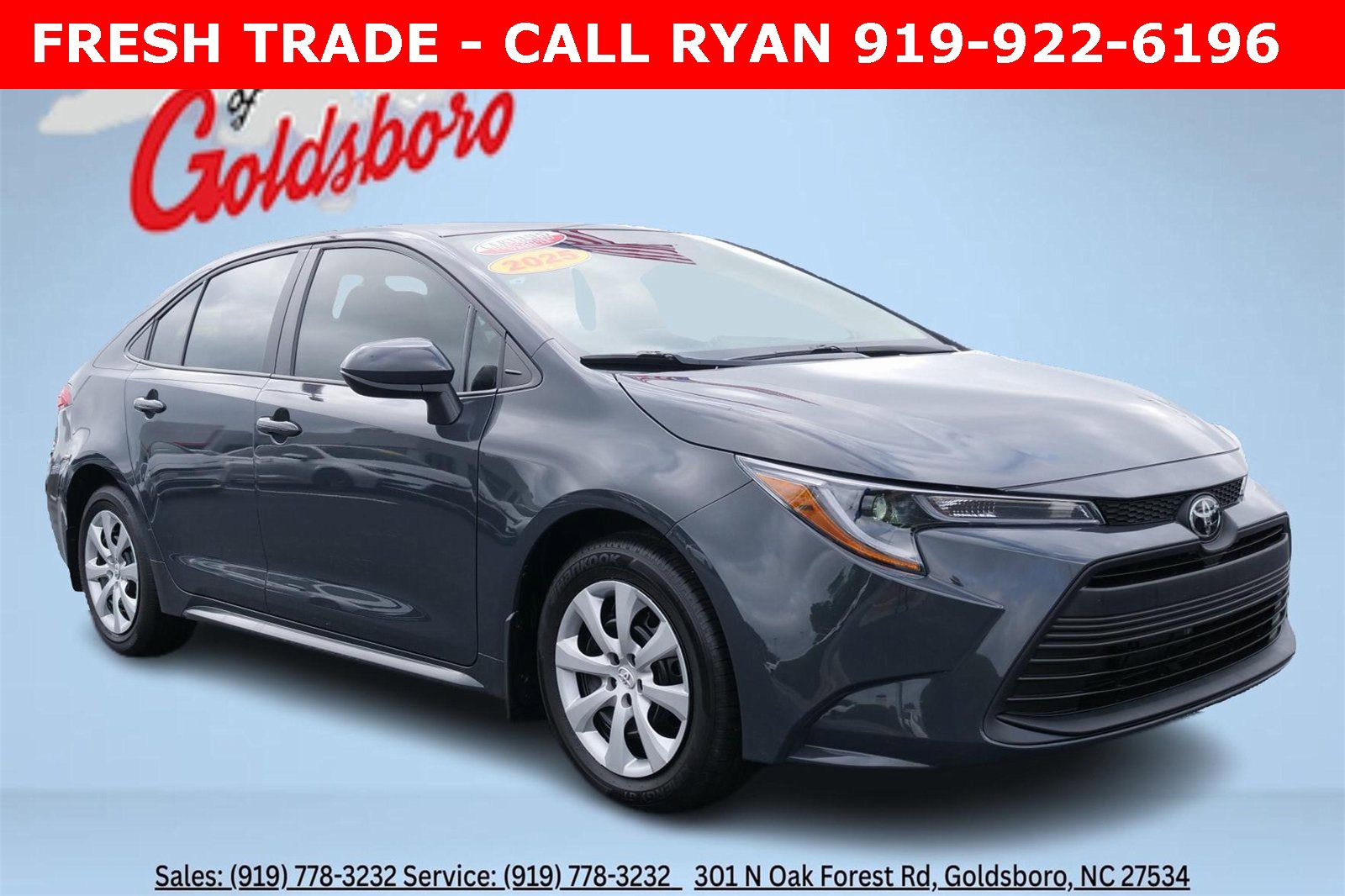 Used 2025 Toyota Corolla LE image 1