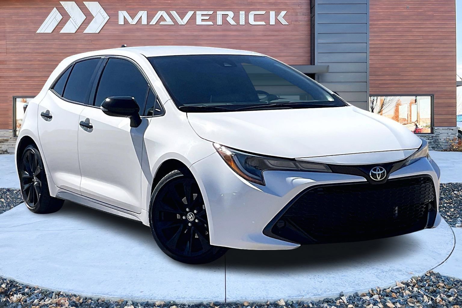 Used 2022 Toyota Corolla SE image 1