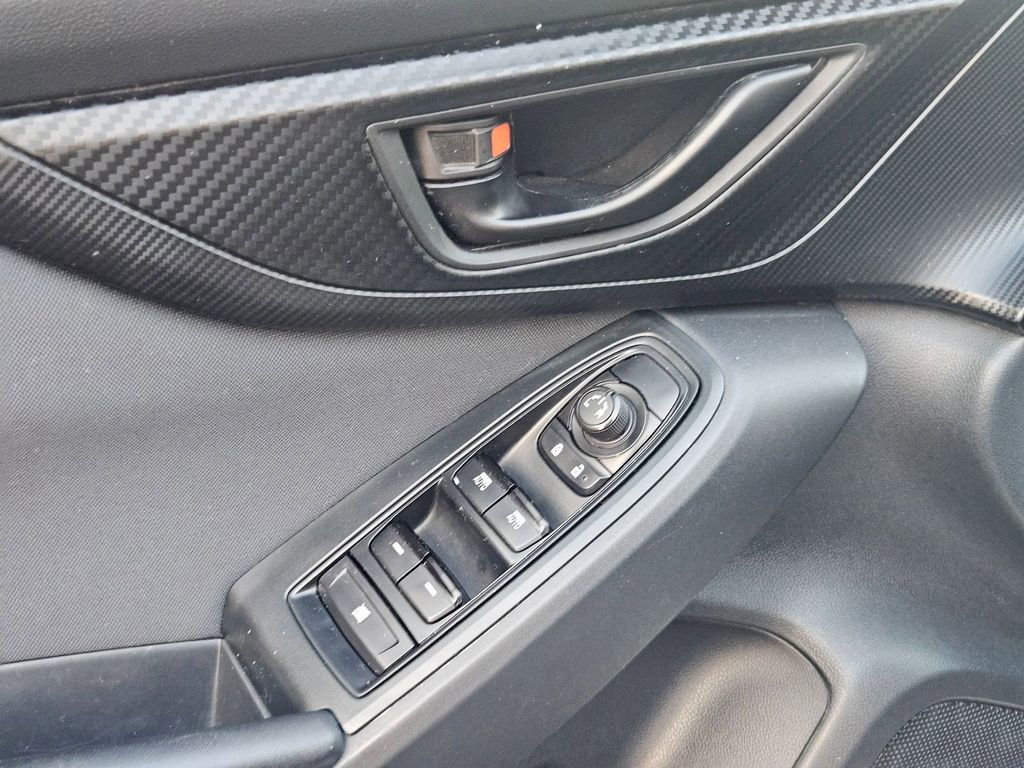Used 2019 Subaru Crosstrek 2.0i Premium image 11