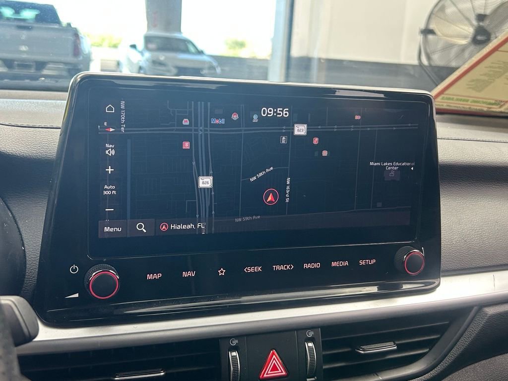 Used 2023 Kia Forte GT-Line image 11