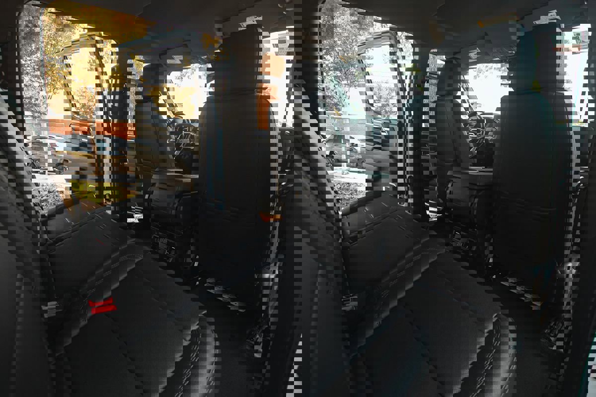Used 2024 GMC Sierra 1500 SLT image 25