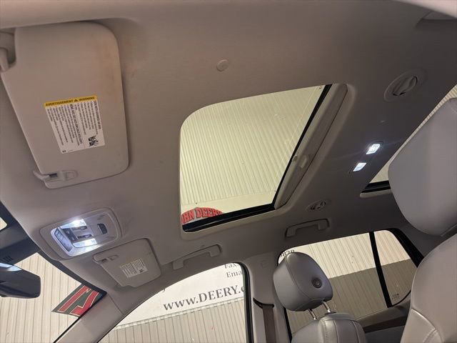 Used 2021 Chevrolet Traverse Premier w/ LPO, Floor Liner Package image 31