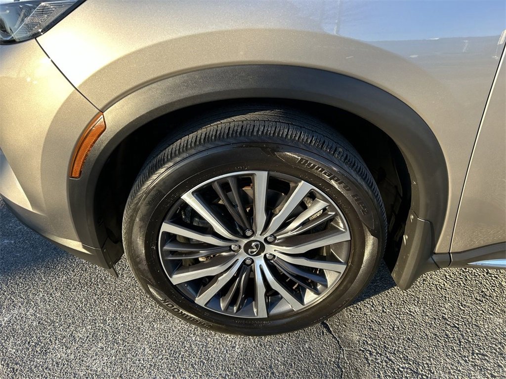 Certified 2024 INFINITI QX60 Sensory w/ Vision Package image 10