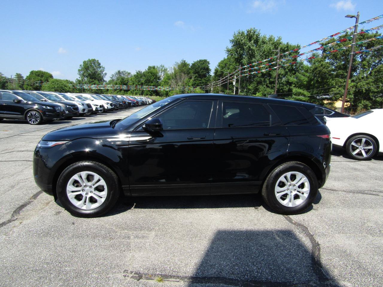 Used 2020 Land Rover Range Rover Evoque S AWD/4WD image 4