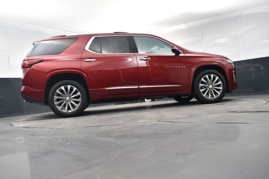 Used 2023 Chevrolet Traverse Premier image 28