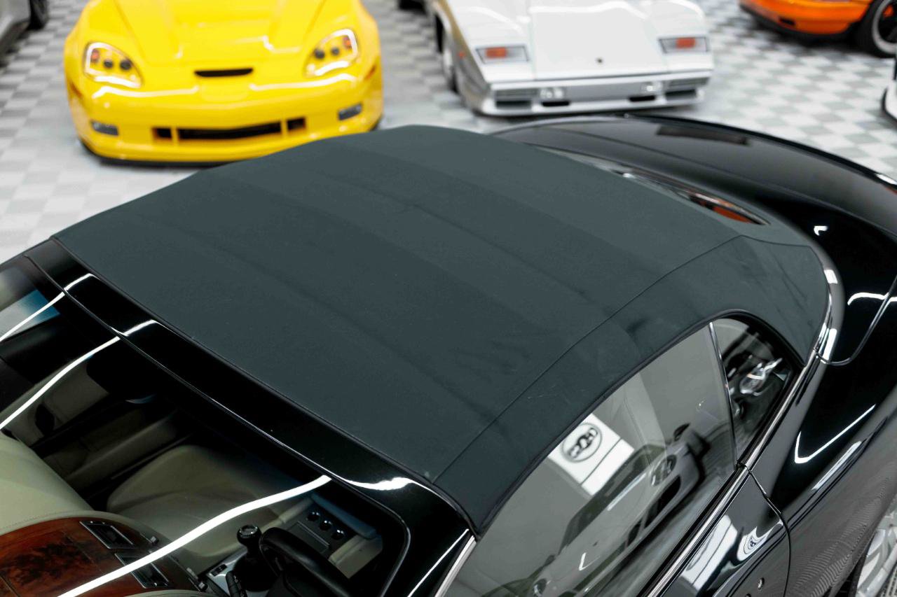 Used 2006 Aston Martin DB9 Volante RWD image 28