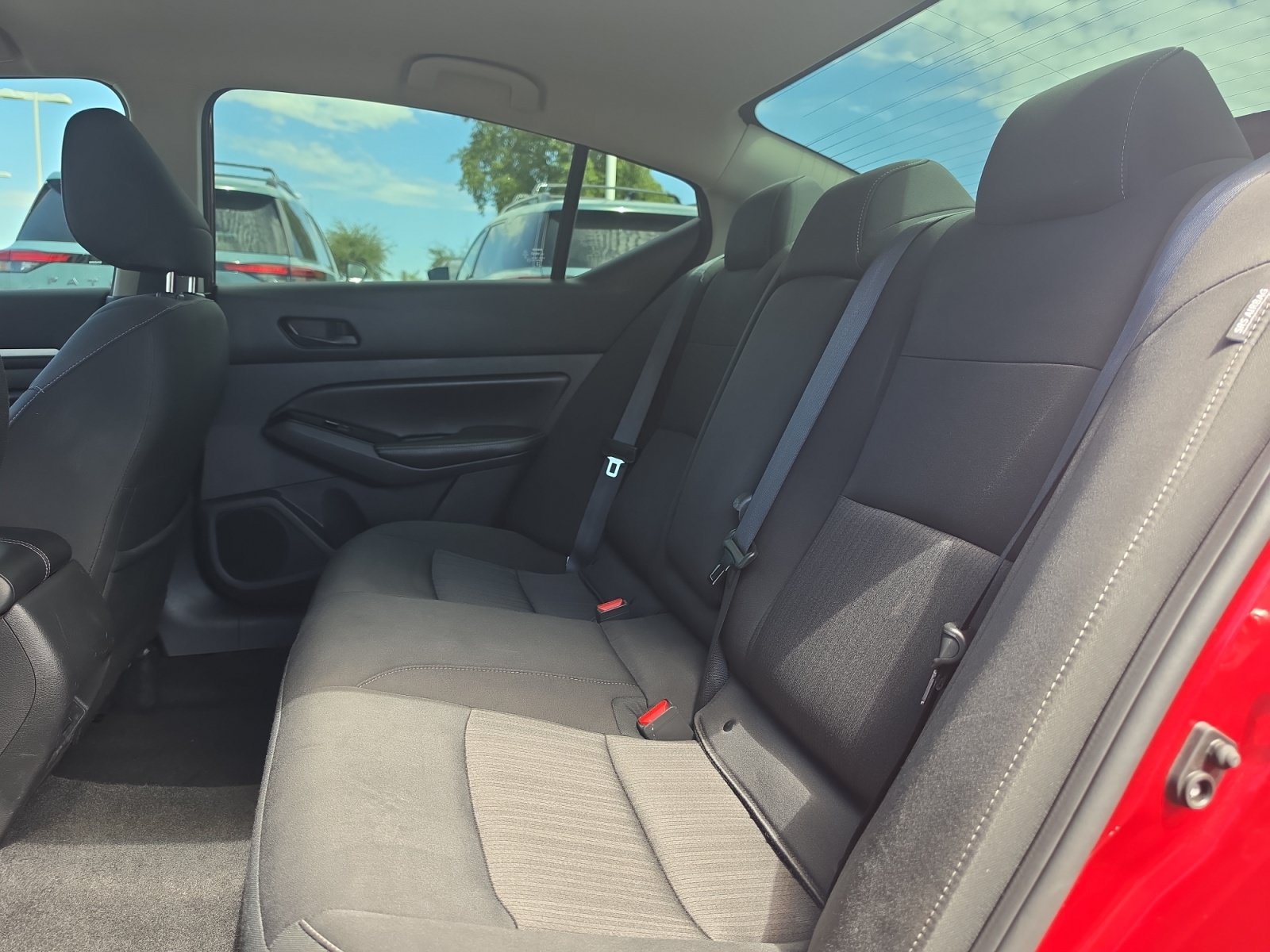 Used 2023 Nissan Altima 2.5 SV AWD/4WD image 23