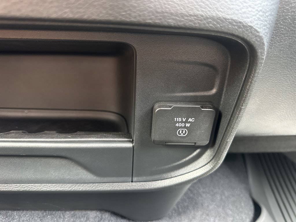 New 2026 RAM 3500 Tradesman AWD/4WD image 38