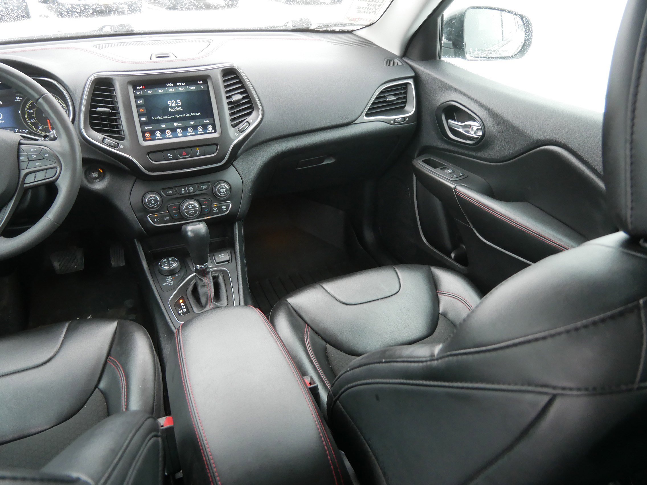 Certified 2022 Jeep Cherokee Trailhawk w/ Comfort/Convenience Group image 11