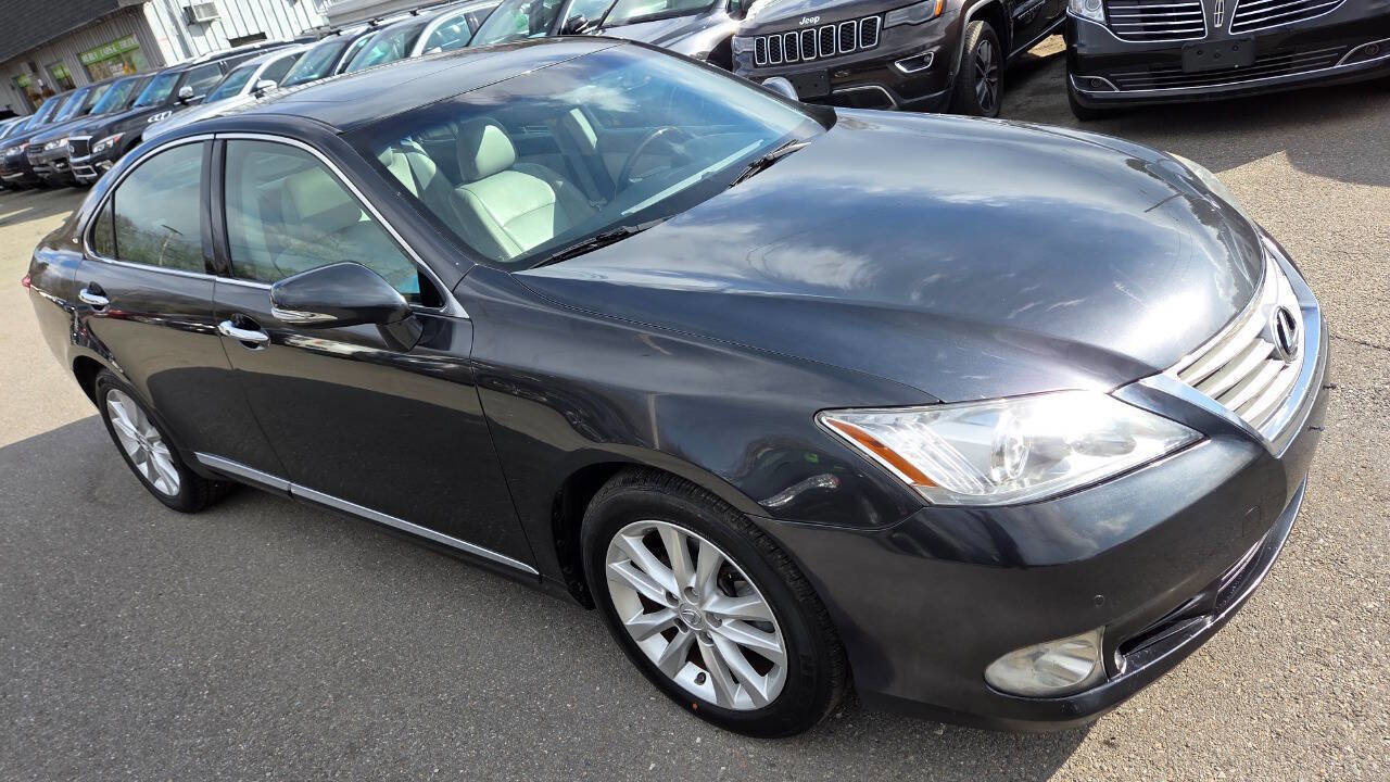 Used 2011 Lexus ES 350 FWD image 18