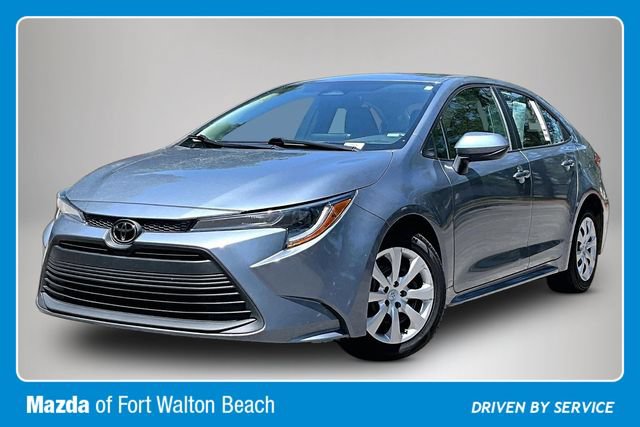 Used 2024 Toyota Corolla LE FWD image 2