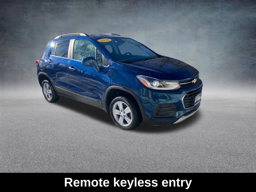 Used 2020 Chevrolet Trax LT w/ LT Convenience Package image 9