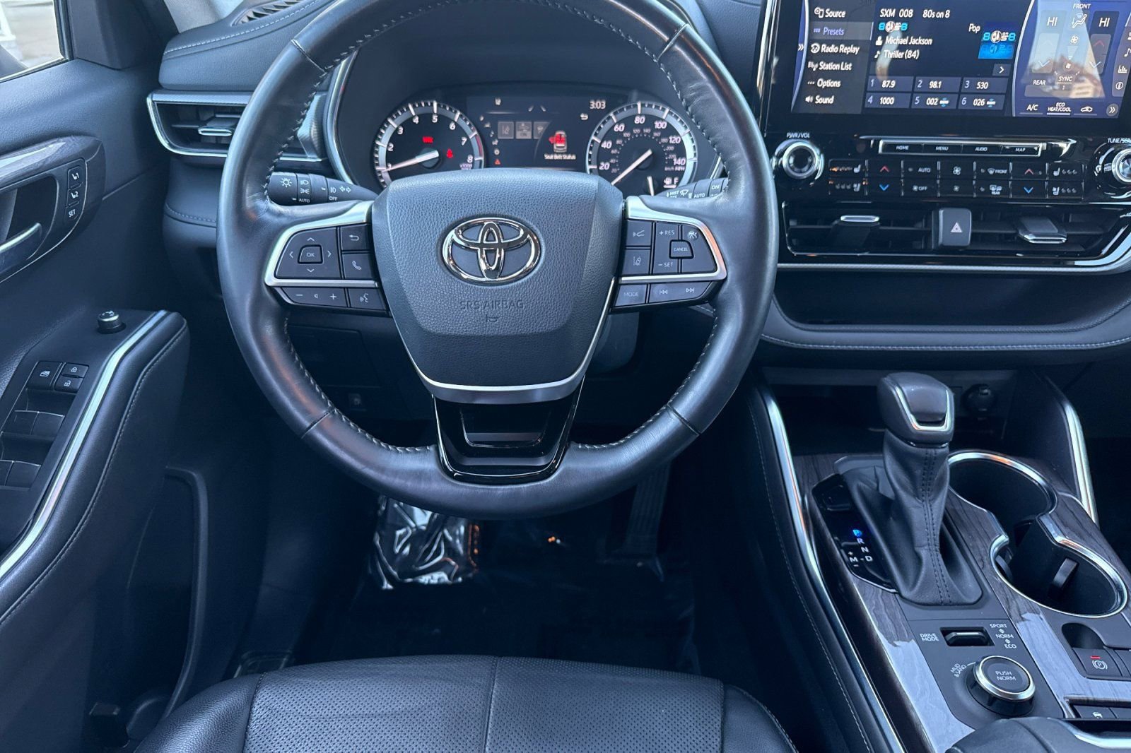 Certified 2022 Toyota Highlander Platinum image 18