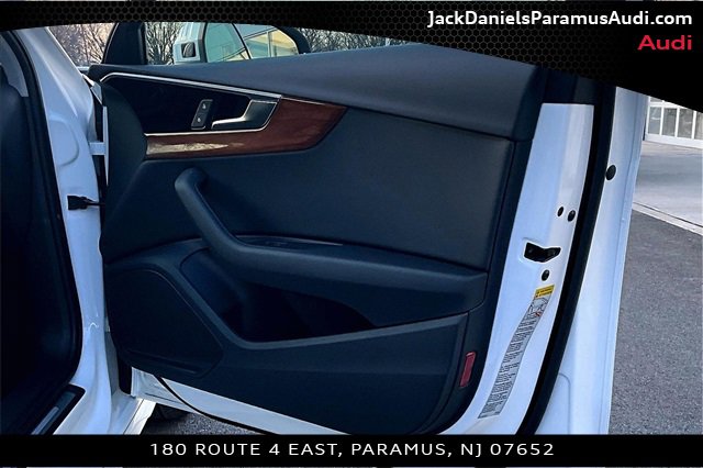 Used 2023 Audi A4 2.0T Premium w/ Convenience Package image 16