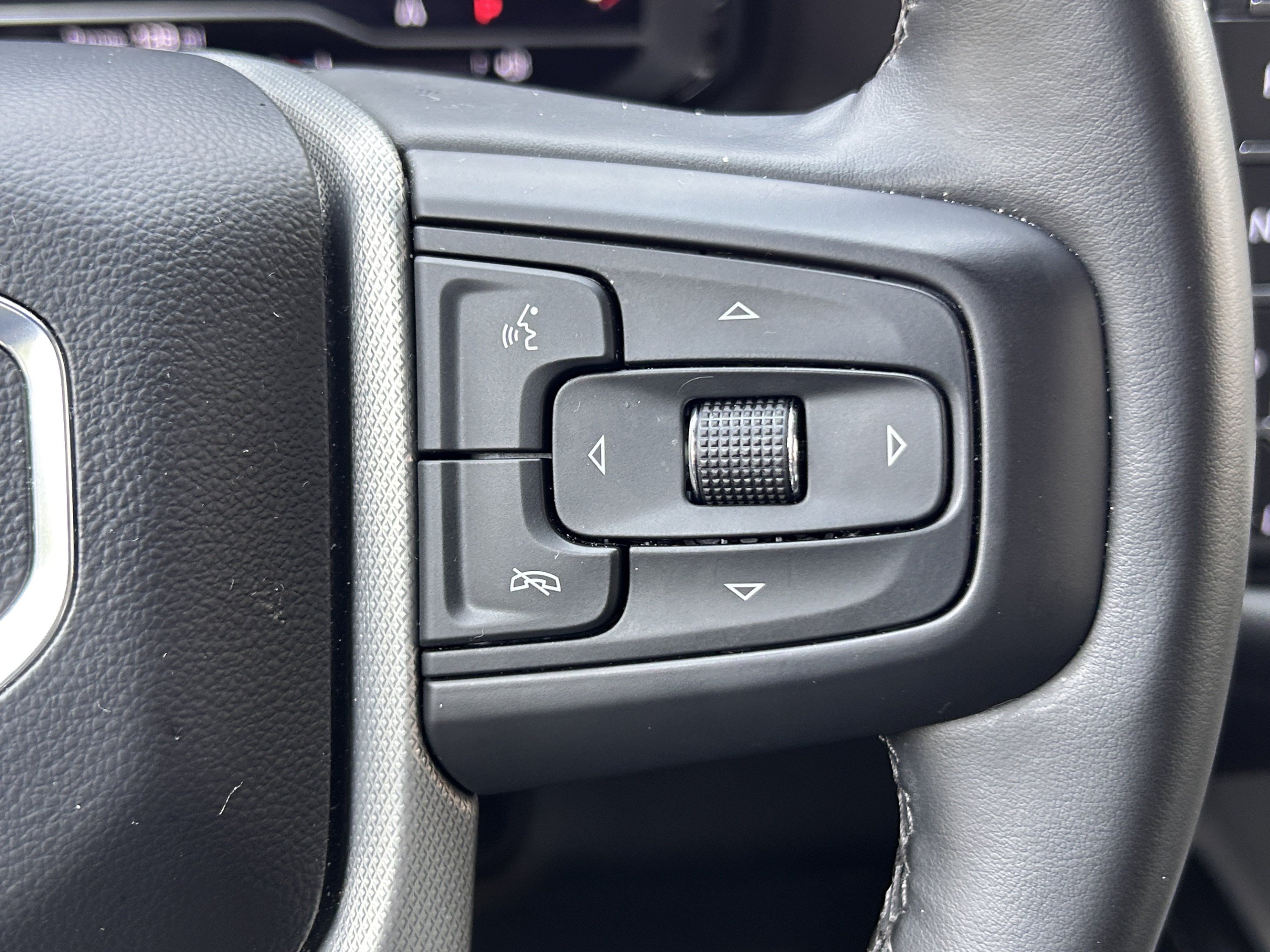 Used 2024 GMC Yukon Denali w/ Max Trailering Package RWD image 11