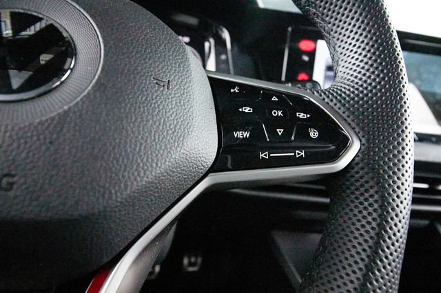 Used 2022 Volkswagen GTI Autobahn FWD image 12