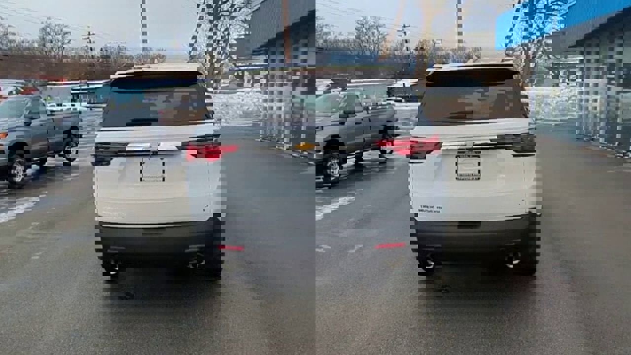 Certified 2023 Chevrolet Traverse LT image 7