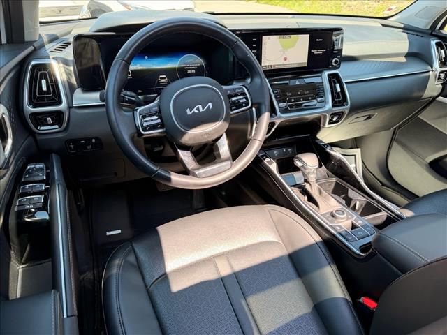 Used 2023 Kia Sorento SX image 7