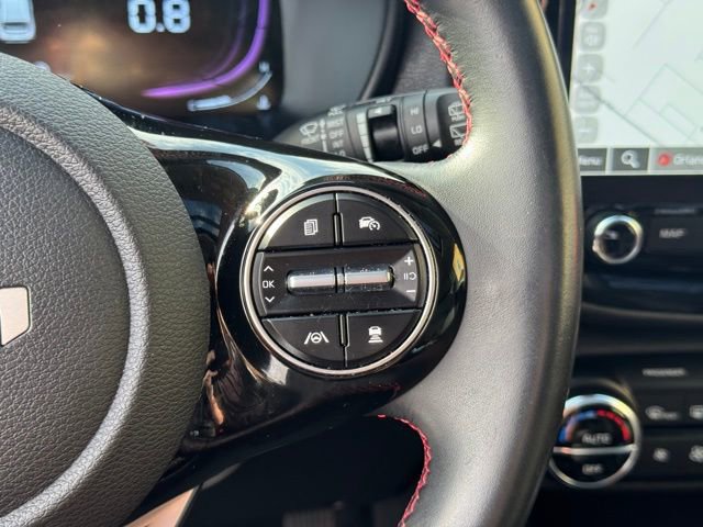 Certified 2025 Kia Soul GT-Line w/ GT-Line Technology Package image 28