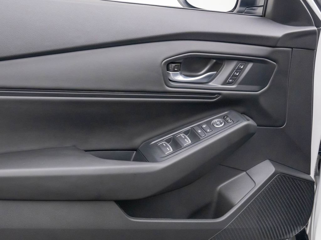 Certified 2025 Honda Accord EX-L image 12