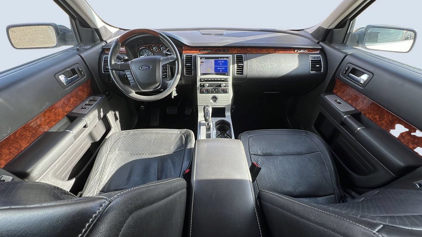 Used 2011 Ford Flex Limited w/ Rapid Spec Order Code AWD/4WD image 9