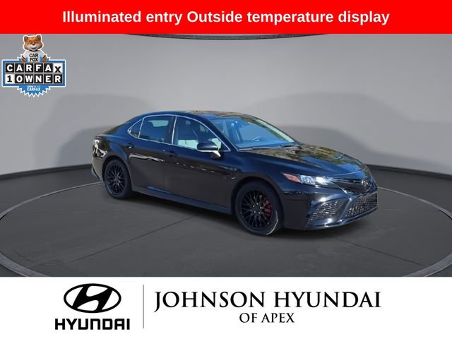 Used 2023 Toyota Camry SE image 10