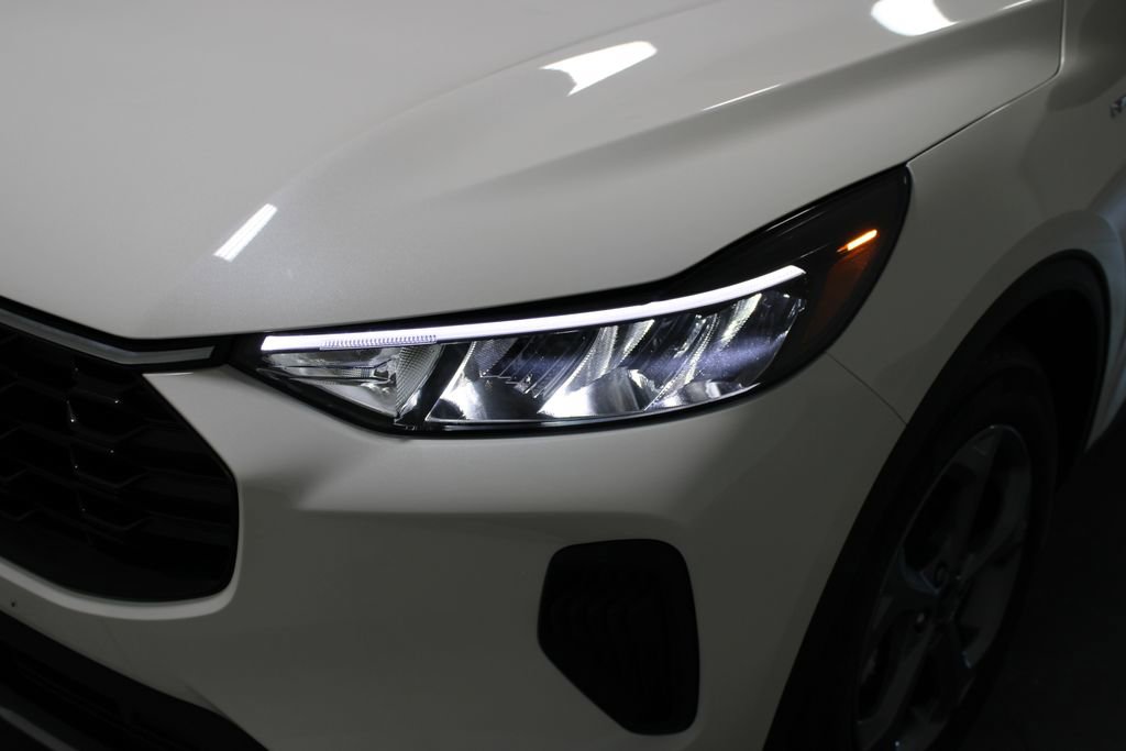 New 2025 Ford Escape ST-Line w/ Tech Pack #1 image 52