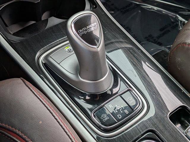 Used 2018 Mitsubishi Outlander SEL image 12