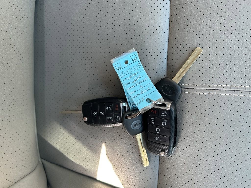 Used 2016 Kia Sedona LX w/ Option Group 020 image 33
