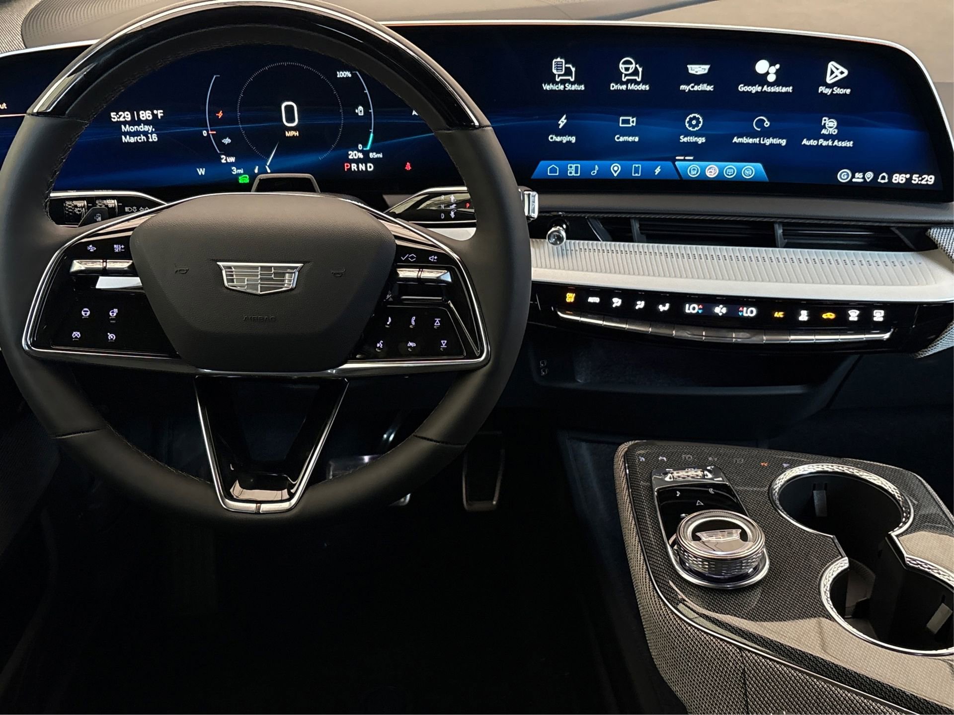 New 2026 Cadillac Optiq Luxury 1 image 16