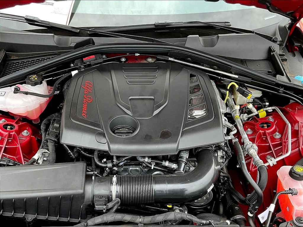 New 2025 Alfa Romeo Giulia AWD w/ Driving Assist Package image 12