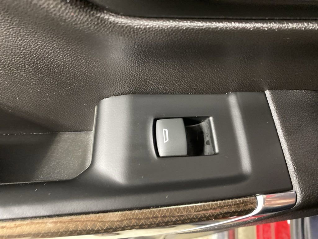 Used 2019 Chevrolet Silverado 1500 RST image 21